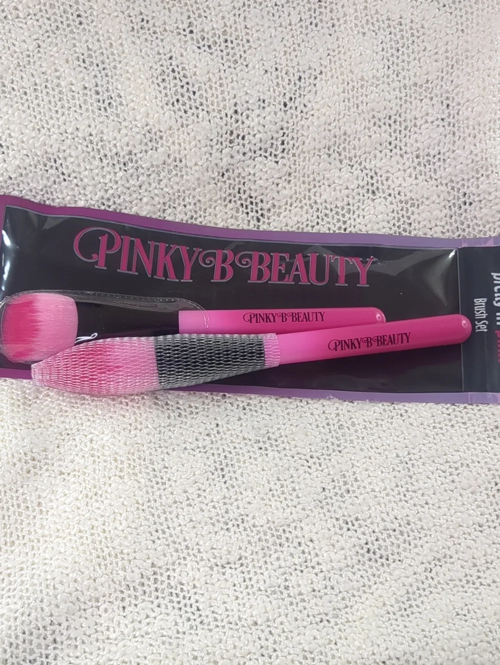 Pinky B Pretty in Pink Brush Set, (2)two brush set
